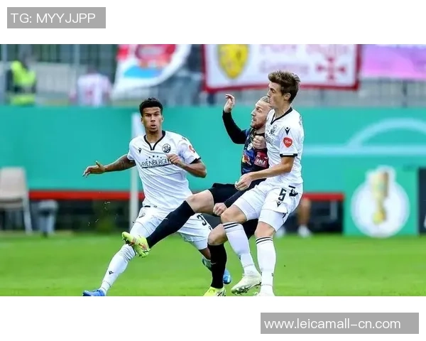 德乙精彩对决桑德豪森迎战杜伊斯堡全力争胜展现实力